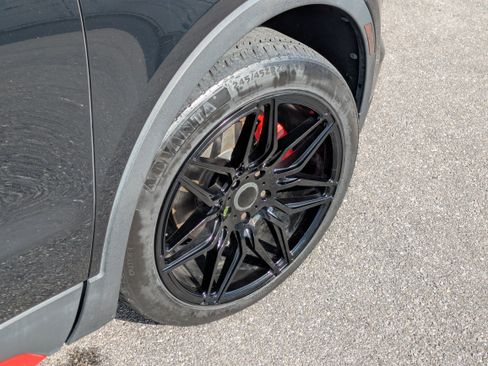 Used 2019 Cadillac XT4 Sport w/ Cold Weather Package image 11