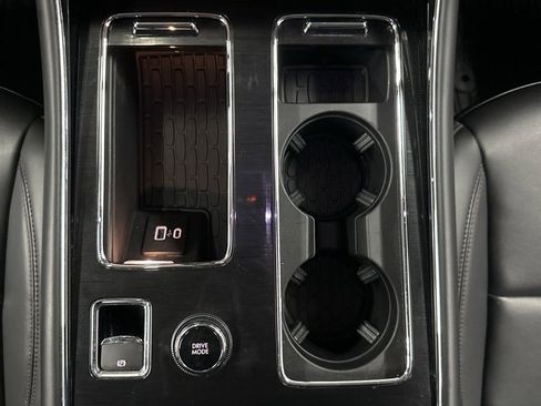 Used 2024 Lincoln Aviator AWD w/ Premium Package image 22