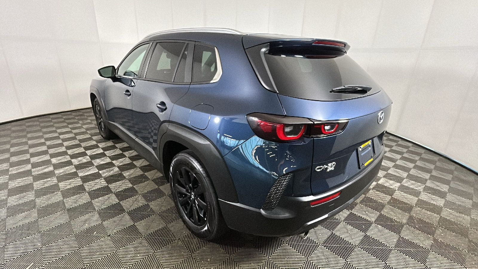 Used 2025 MAZDA CX-50 AWD 2.5 S w/ Preferred Package image 5