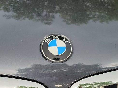 Used 2021 BMW X5 xDrive45e w/ Parking Assistance Package AWD/4WD image 6