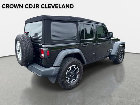 Used 2018 Jeep Wrangler Unlimited Sport S AWD/4WD image 4