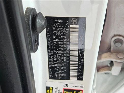 Used 2021 Toyota Camry SE w/ Carpet Mat Package (TMS) FWD image 17