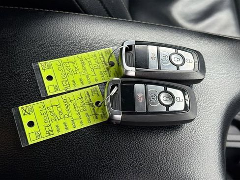 Certified 2019 Ford Ranger Lariat w/ Equipment Group 501A Mid image 35