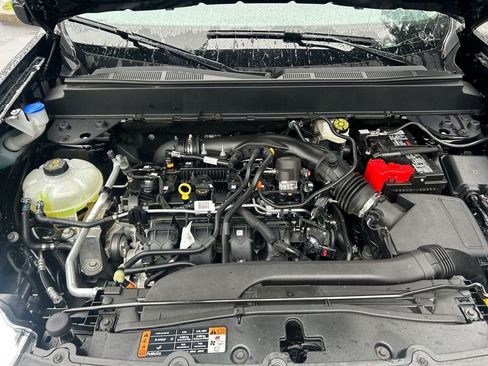 Used 2024 Ford Maverick Lariat AWD/4WD image 29