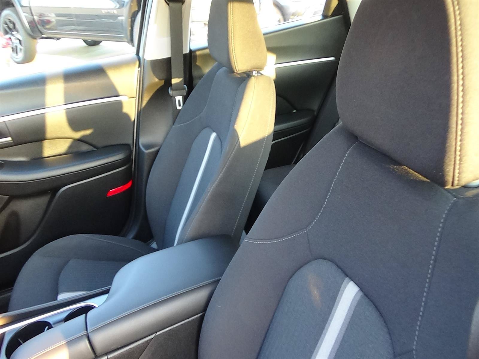 Used 2025 Hyundai Sonata SEL FWD image 15
