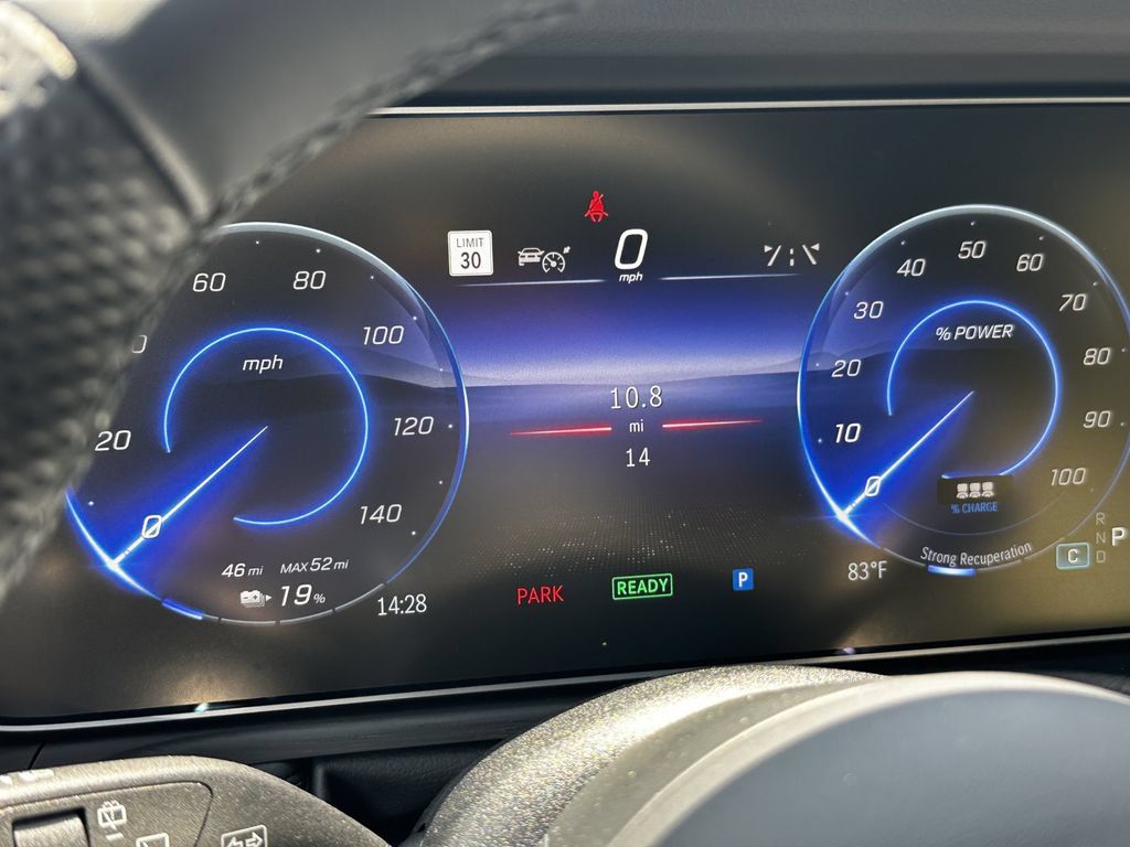 New 2027 Mercedes-Benz G 580 e image 30