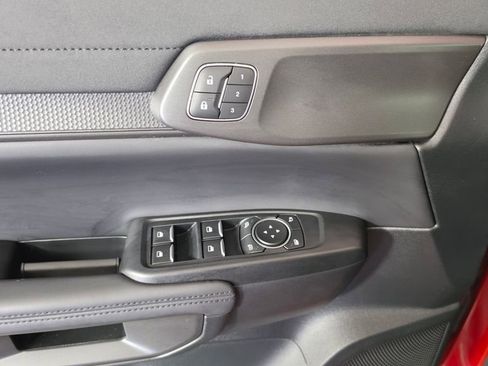 Used 2024 Ford Ranger Raptor AWD/4WD image 18