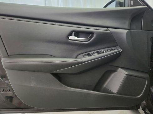 Used 2023 Nissan Sentra SV image 23