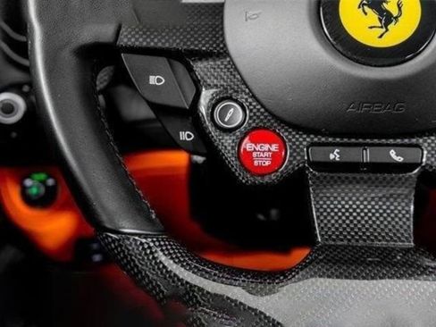 Used 2021 Ferrari Portofino M RWD image 41