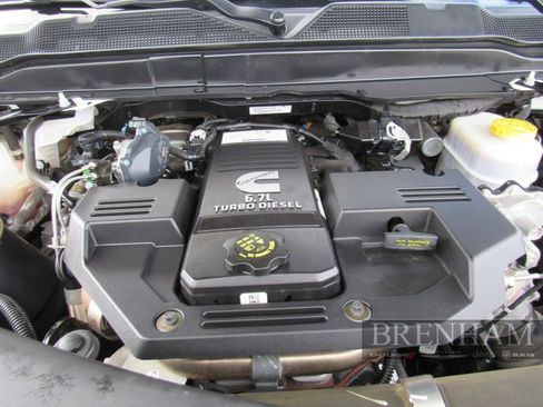 Used 2024 RAM 2500 Laramie w/ Safety Group AWD/4WD image 12