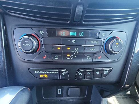 Used 2017 Ford Escape Titanium w/ Equipment Group 301A image 23