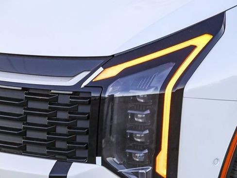 New 2026 Kia Sportage SX Prestige image 13