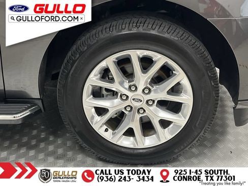 Certified 2021 Ford Expedition XLT RWD image 32
