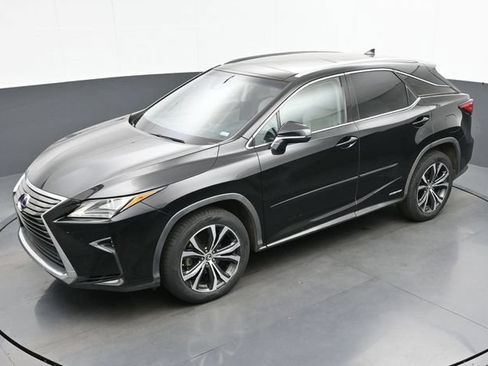 Used 2018 Lexus RX 450h AWD w/ Premium Package image 24