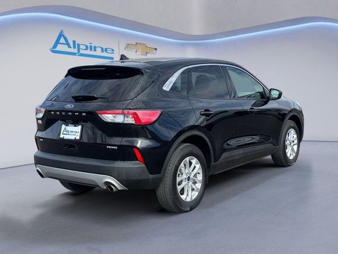 Used 2022 Ford Escape SE w/ Cold Weather Package image 5