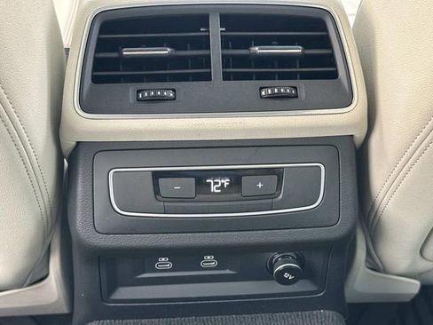 Used 2022 Audi A6 Premium Plus w/ Premium Plus Package image 15
