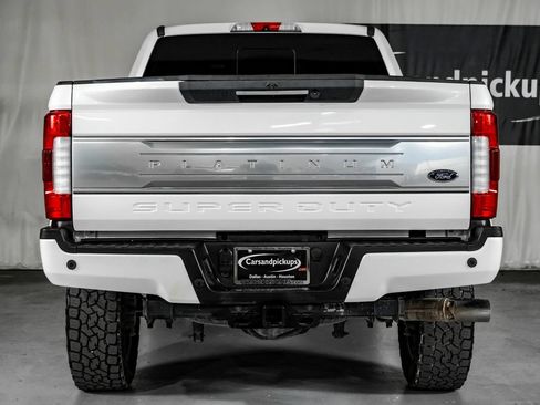 Used 2019 Ford F250 Platinum w/ Platinum Ultimate Package AWD/4WD image 9