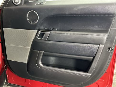 Used 2017 Land Rover Range Rover Sport Supercharged image 35