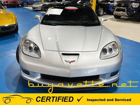 Used 2011 Chevrolet Corvette Grand Sport w/ Preferred Equipment Group RWD image 4