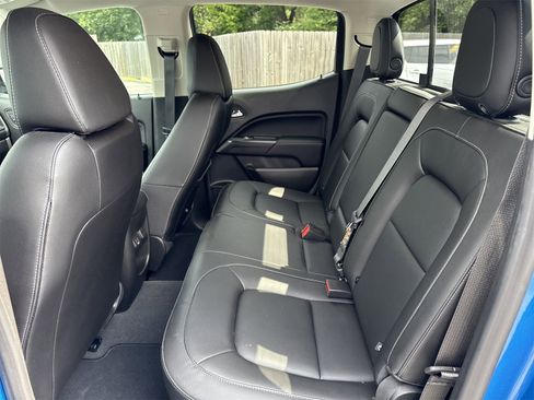 Used 2022 GMC Canyon Elevation w/ Elevation Premium Package image 10