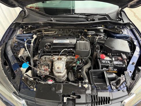 Used 2015 Honda Accord EX-L image 35