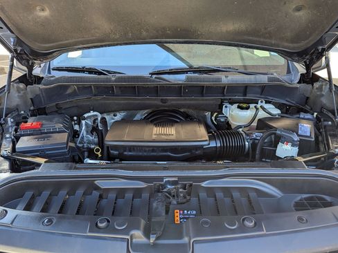 Used 2019 Chevrolet Silverado 1500 LT w/ All-Star Edition image 31