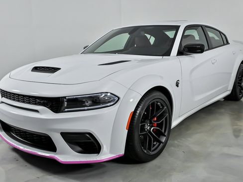 Used 2023 Dodge Charger SRT Hellcat w/ Harman/Kardon Audio Group RWD image 5