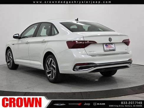 Used 2023 Volkswagen Jetta SEL FWD image 5