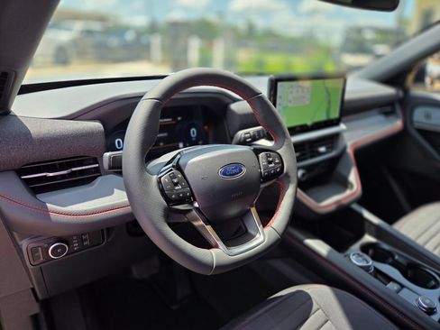 New 2026 Ford Explorer ST-Line w/ ST-Line Street Pack RWD image 17