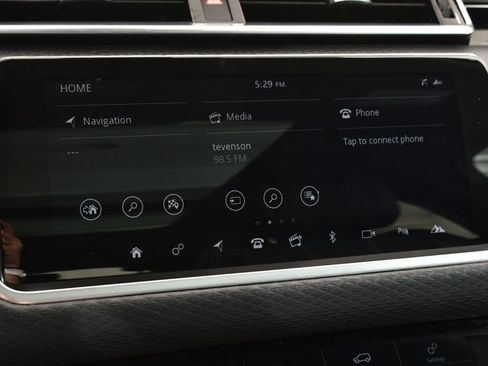 Used 2020 Land Rover Range Rover Velar S AWD/4WD image 27