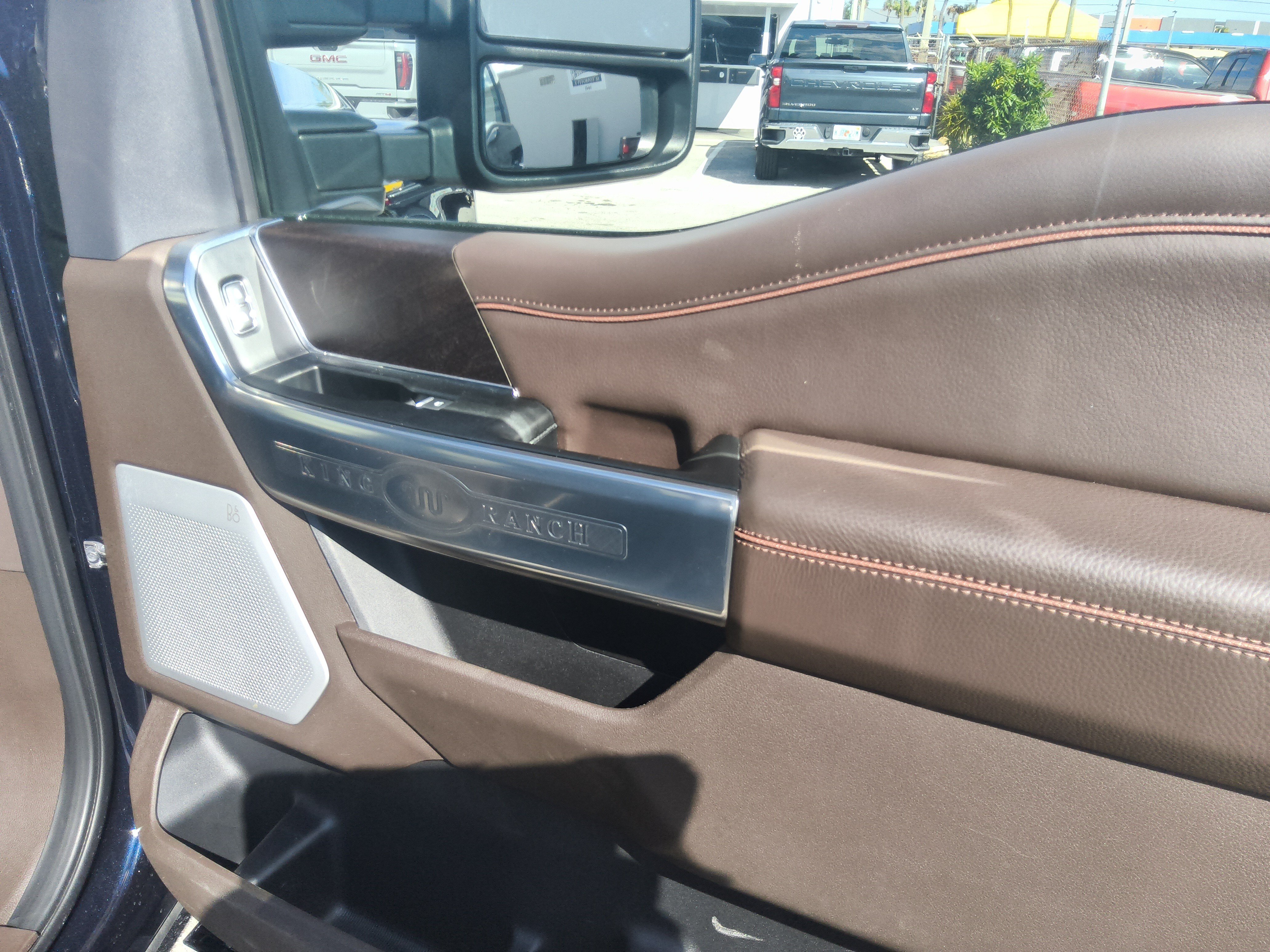 Certified 2025 Ford F350 King Ranch w/ Chrome Package AWD/4WD image 31