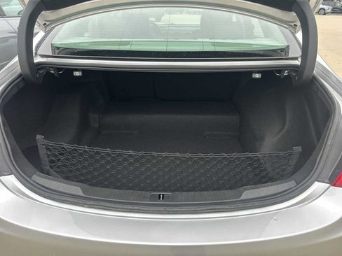 Used 2018 Buick LaCrosse Essence FWD image 25