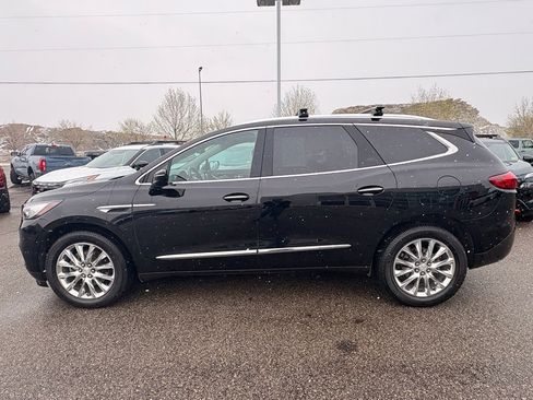 Used 2018 Buick Enclave Premium w/ Experience Buick Package AWD/4WD image 2