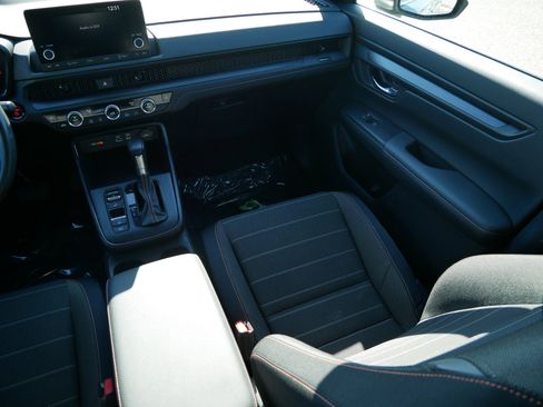 Certified 2024 Honda CR-V Sport image 11