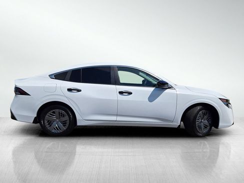 Used 2026 Nissan Sentra S w/ Floor Mat Package FWD image 3
