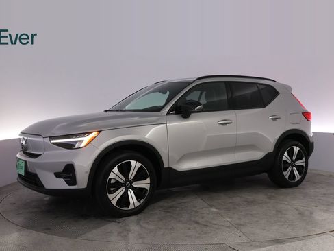 Used 2023 Volvo XC40 Recharge Plus AWD/4WD image 18