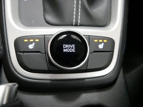 Used 2026 Hyundai Venue SEL FWD image 22