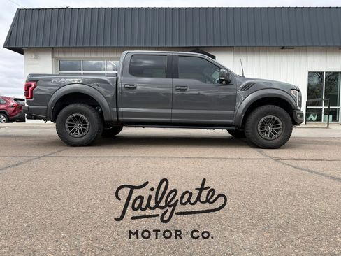 Used 2018 Ford F150 Raptor w/ Equipment Group 802A Luxury AWD/4WD image 1