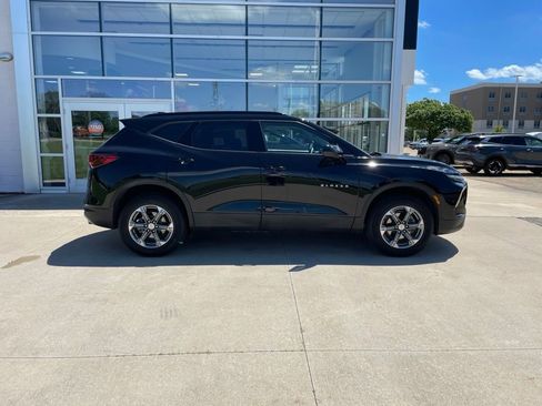 Used 2024 Chevrolet Blazer LT w/ Convenience Package AWD/4WD image 4