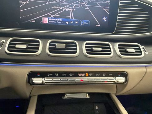 Used 2024 Mercedes-Benz GLE 350 4MATIC image 35