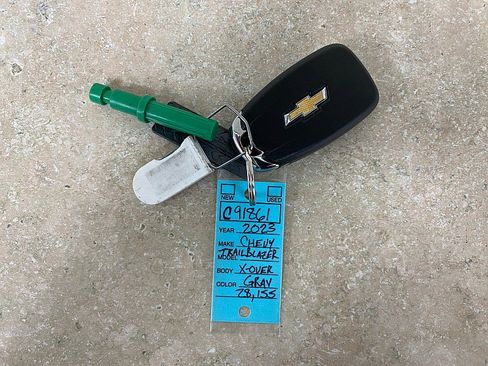 Used 2023 Chevrolet TrailBlazer LT image 27