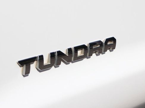 Used 2018 Toyota Tundra SR5 w/ TRD Sport Package AWD/4WD image 47