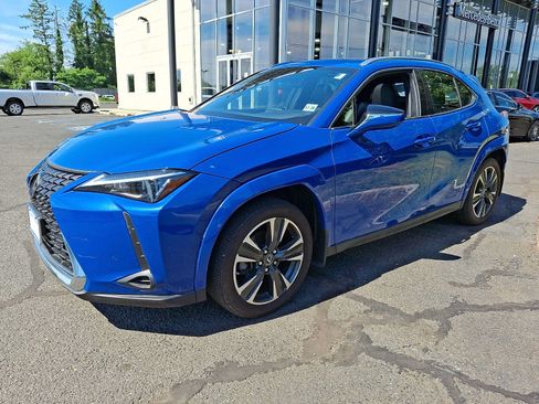 Used 2024 Lexus UX 250h AWD w/ Premium Package image 3