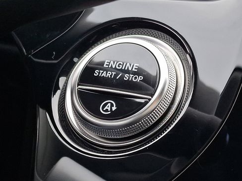 New 2026 Mercedes-Benz E 450 4MATIC Sedan image 18