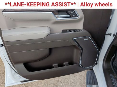 New 2026 GMC Sierra 1500 SLT image 11