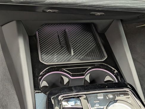 New 2026 BMW i5 eDrive40 w/ M Sport Package image 24