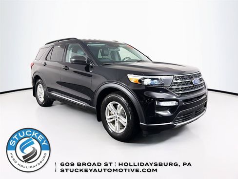 Used 2021 Ford Explorer XLT w/ Equipment Group 202A AWD/4WD image 1