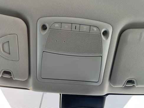 Used 2020 Nissan Rogue S image 26