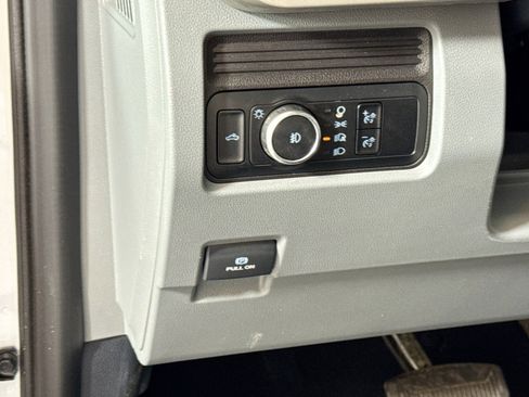 Used 2024 Ford F250 XLT image 10