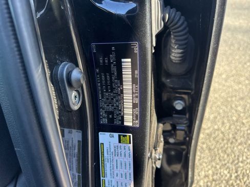 Used 2023 Toyota Corolla Cross LE image 45